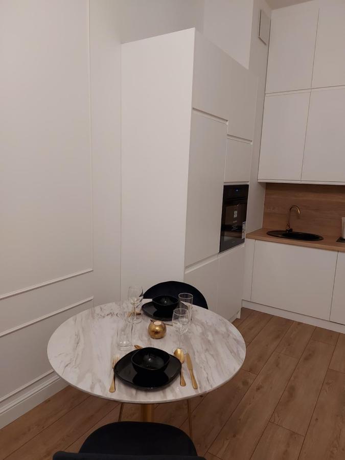 Mlociny Apartment Varsovia Exterior foto