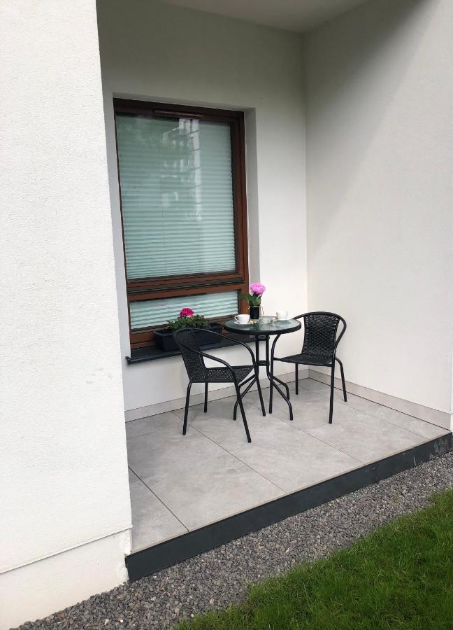 Mlociny Apartment Varsovia Exterior foto